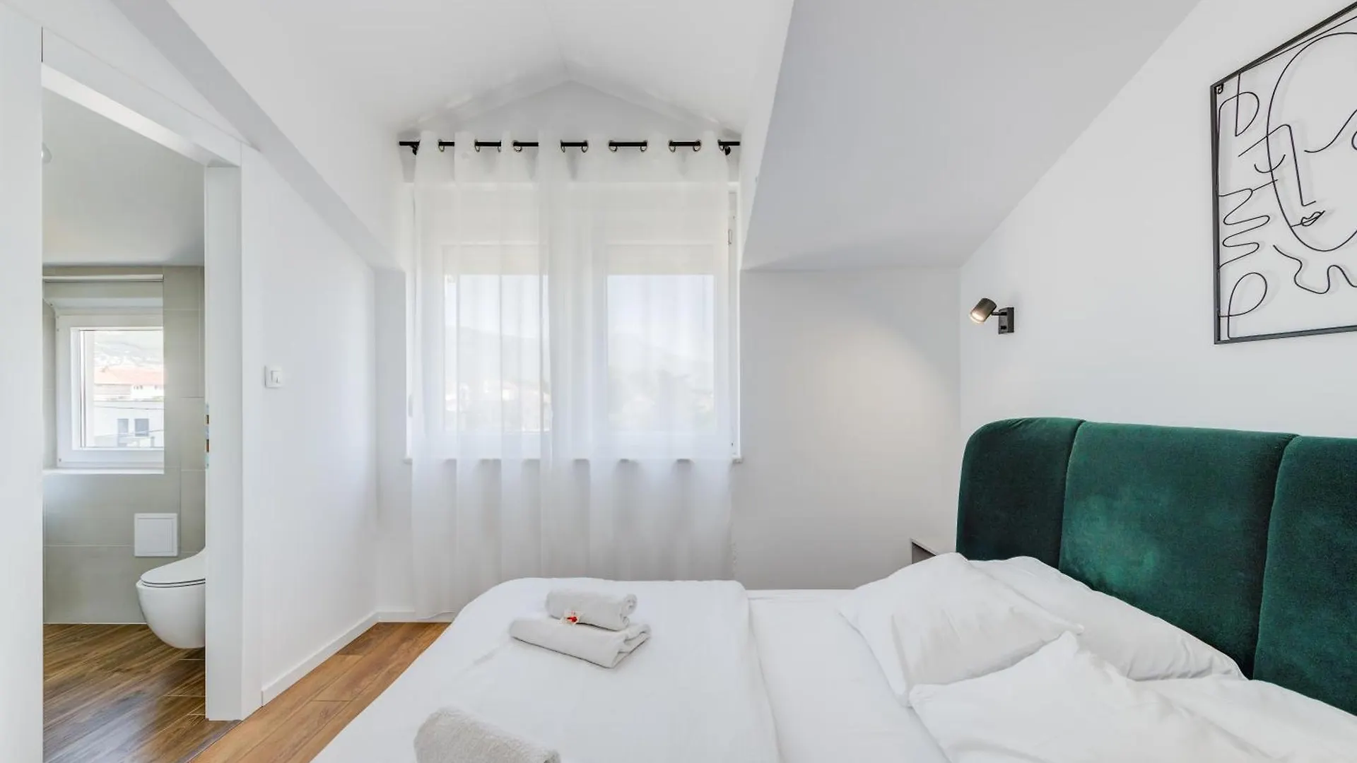 Light Loft Apartment Kastela