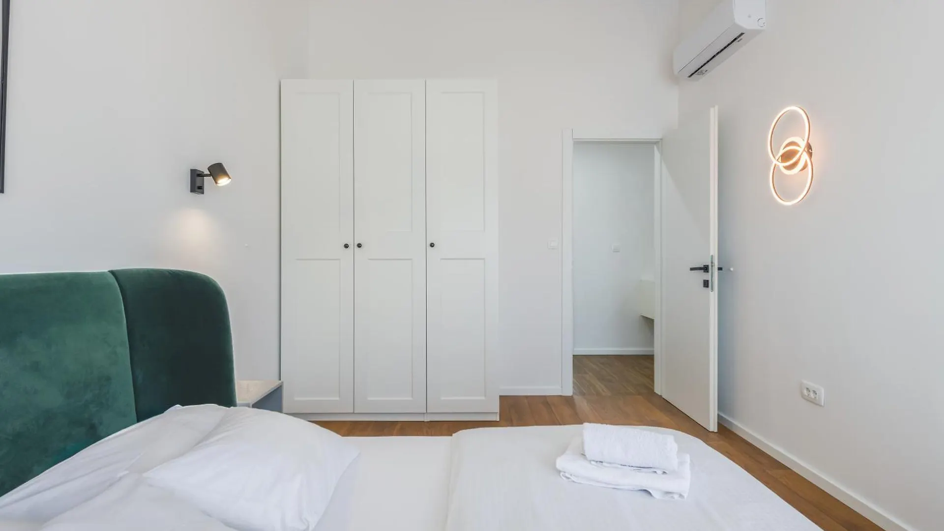 Light Loft Apartment Kastela