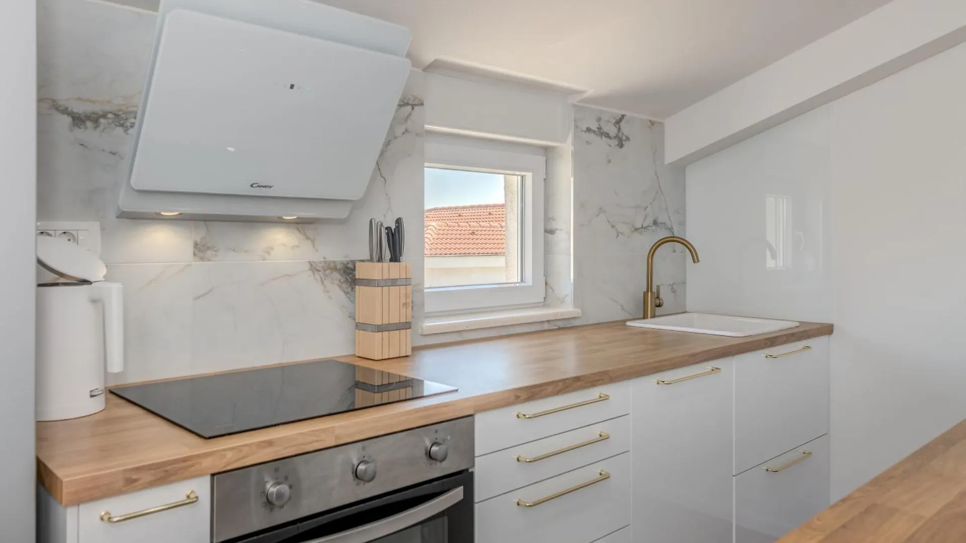 Light Loft Apartment Kastela Croatia