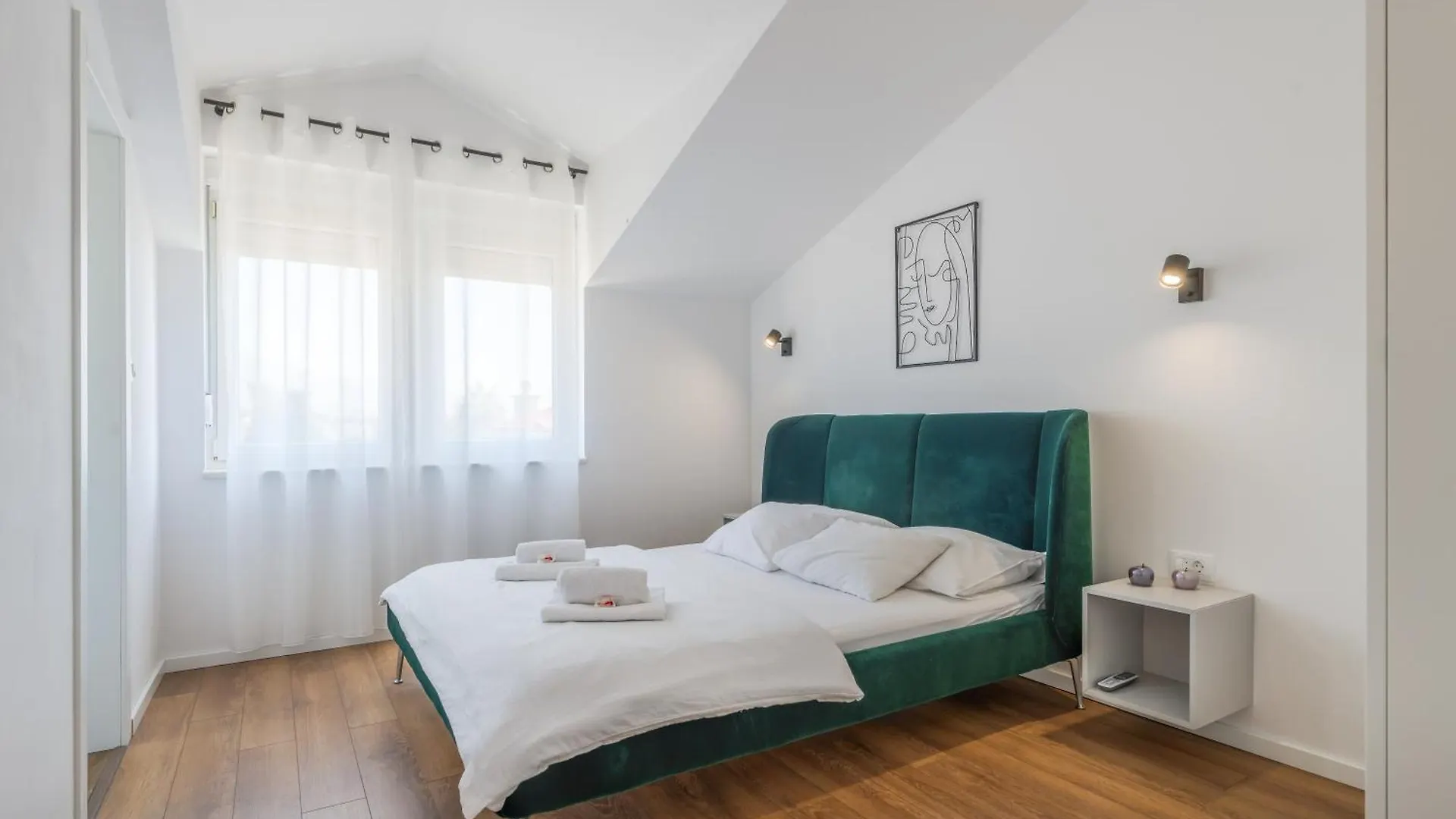 Light Loft Apartment Kastela