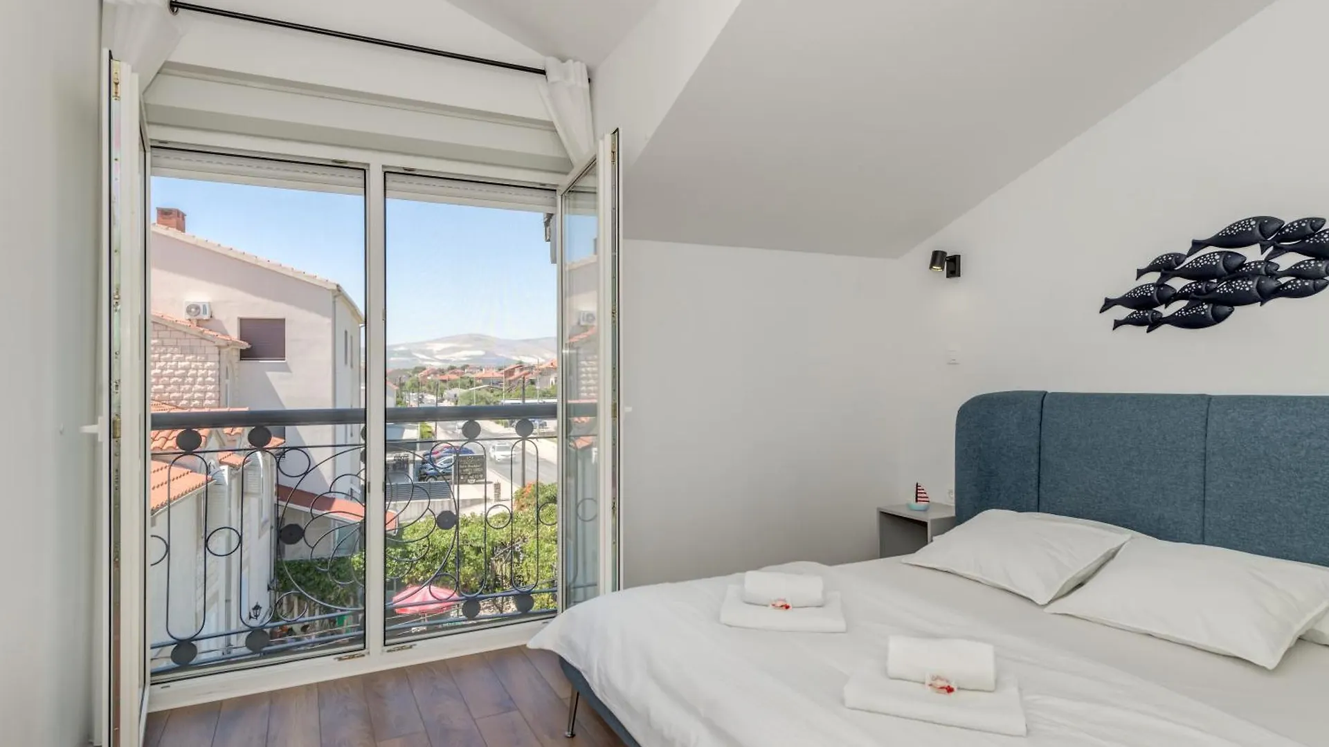 Light Loft Apartment Kastela